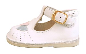 424 - White Heart Shoes
