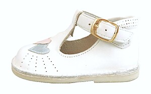 424 - White Heart Shoes