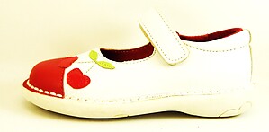 Faro 5Q6511 - Cherry Mary Janes - Euro 24 Size 7