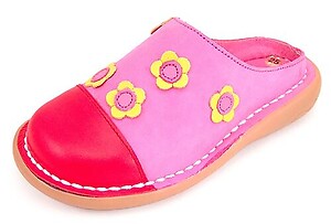 5X0812 (SALE) - Red Fuchsia Flower Clogs
