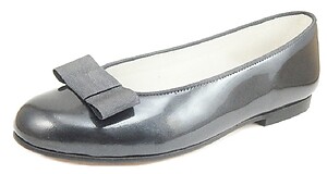 A-1182 - Silver Patent Ballet Flats - Euro 32 Size 1