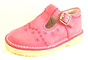 B-126 - Fuchsia T-Straps - Euro 22 Size 6
