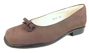 B-5202 - Brown Nubuck Ballet Flats - Euro 31 Size 13