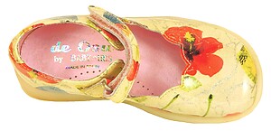 B-6922 - Butterfly Patent MaryJanes - Euro 25 Size 8