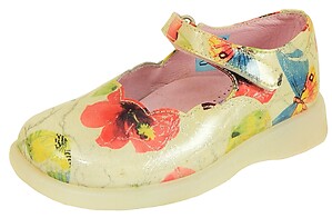 B-6922 - Butterfly Patent MaryJanes - Euro 25 Size 8