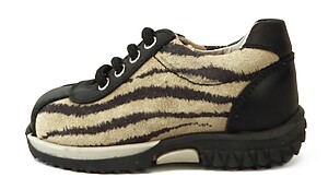 B-7138 - Zebra Sneakers - Euro 20 Size 4.5