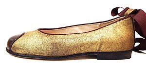 B-7322 (Sale) - Gold Glitter Shoes - Euro 27 Size 10