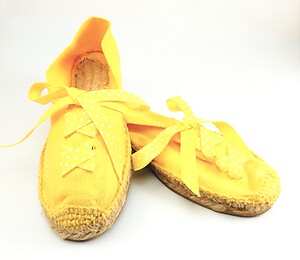 E-18 - Yellow Polka Dot Espadrilles