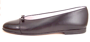 K-1092 - Black Cap Toe Ballet Flats