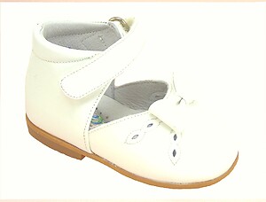 P-6566 - White Patent Bow High Tops