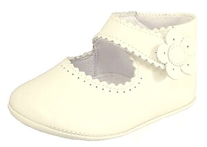 PI-1181 - Ivory Patent Crib Shoes