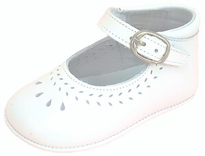 PR-230 - White Pearl Crib Shoes - Euro 18 US 3