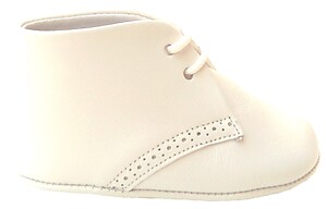 PR-241 - Ivory Crib Shoes