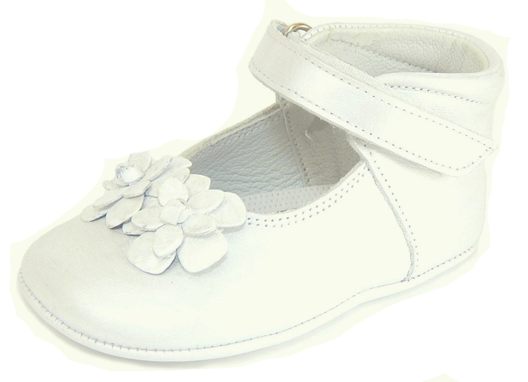 DO-130S - White Flower Crib Shoes