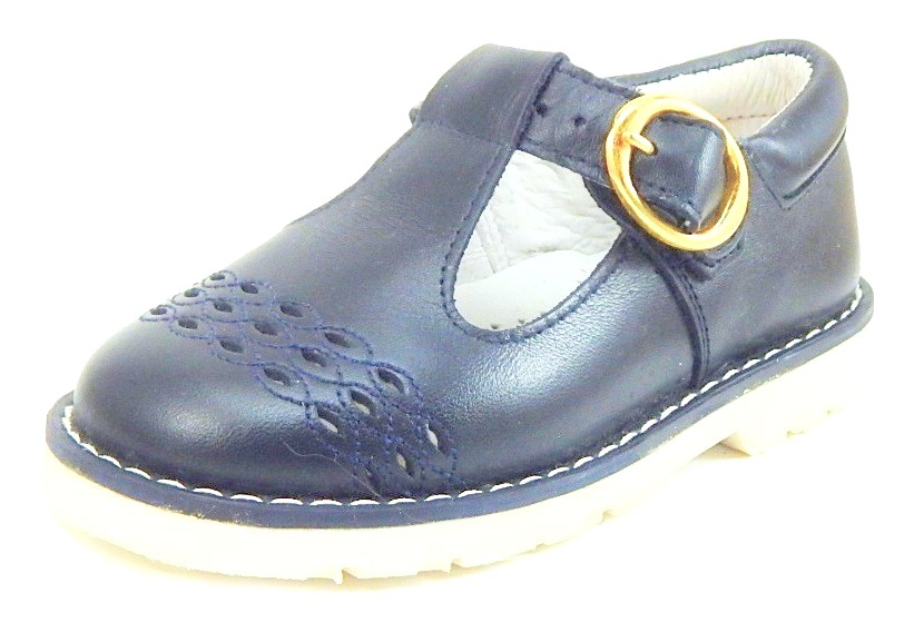 Welcome to De Osu and Faro Classic European Children's Shoes