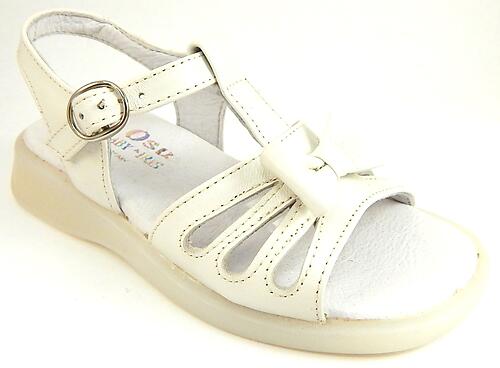 B-7420 - Ivory Bow Sandals - Euro 25 Size 8