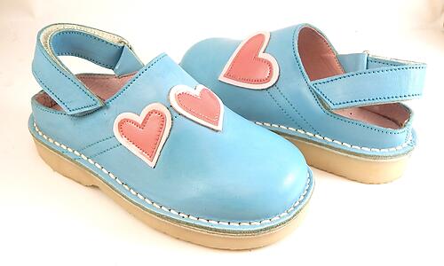 FARO 5S2611 - Turquoise Heart Clogs - Euro 25 Size 8