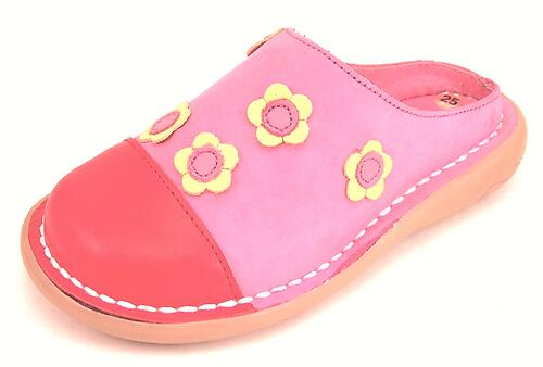 5X0812 (SALE) - Red Fuchsia Flower Clogs