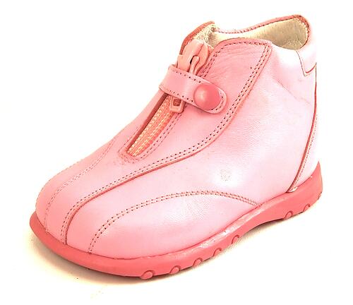 B-1303 - Fuschia Bootie - Euro 19 Size 4