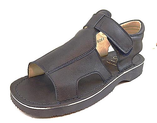 FARO B-5251 - Boys' Navy Sandals - Euro 34 Size 3